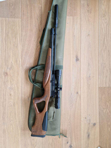 BSA Brigadier 5.5mm met Hawke kijker en Weihrauch demper